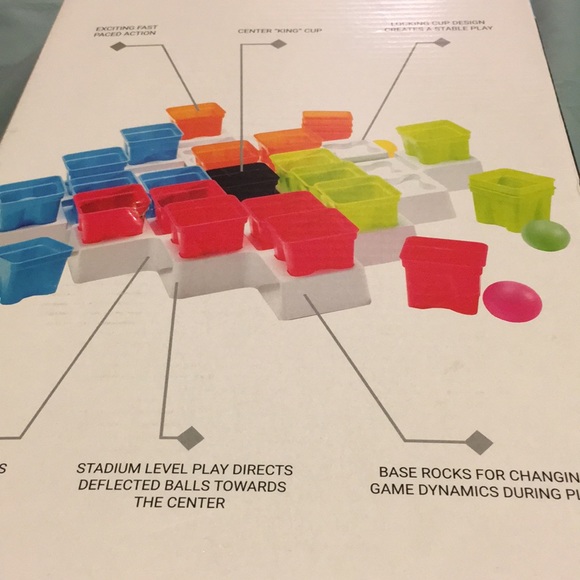 Franklin Battle Buckets Game NEW W/Rotating base